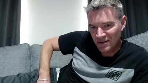 Ricky online show from October 2025 03:56:02 PM