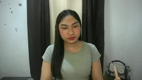 Snapshot of simply_francine chatting on July 2026 01:08:02 PM simply francine online show from July 2026 01:08:02 PM