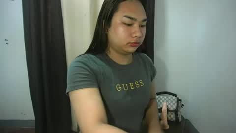 Snapshot of simply_francine chatting on July 2026 12:04:02 AM simply francine online show from July 2026 12:04:02 AM