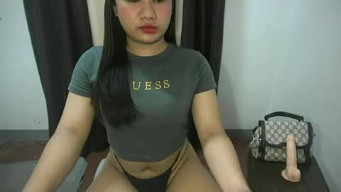 Snapshot of simply_francine chatting on July 2026 12:09:02 PM simply francine online show from July 2026 12:09:02 PM