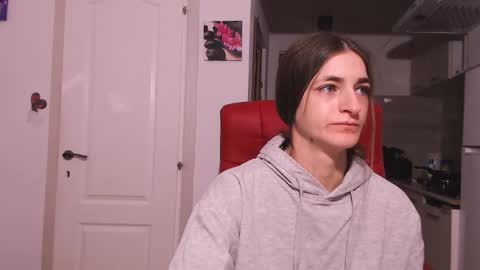 simyhvn online show from February 2026 06:01:02 AM