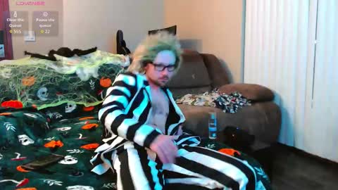 Snapshot of sin_lord chatting on November 2025 03:19:01 AM Husky Dad online show from November 2025 03:19:01 AM