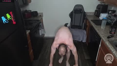 Husky Dad online show from June 2026 12:37:01 AM