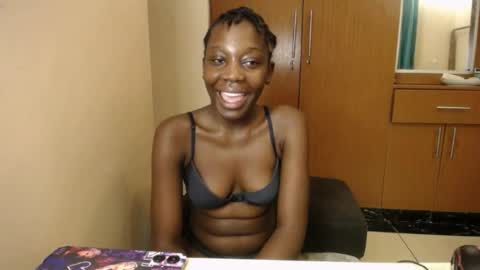 Snapshot of sindoll_ chatting on April 2026 04:53:02 PM Elsy online show from April 2026 04:53:02 PM