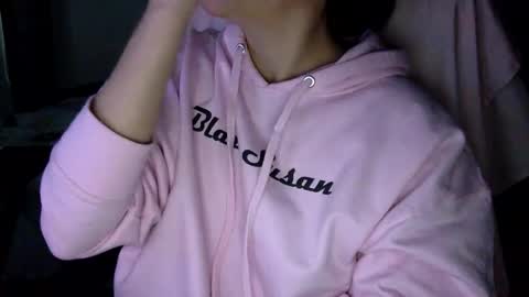 Sindra online show from December 2024 10:06:02 PM