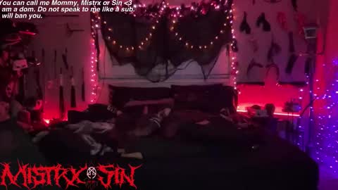 Snapshot of sinfulincubus chatting on February 2026 04:49:02 AM Mistrx Sin online show from February 2026 04:49:02 AM