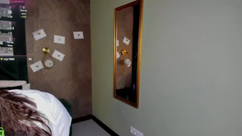 sinfulkittyyy online show from June 2026 01:14:01 PM