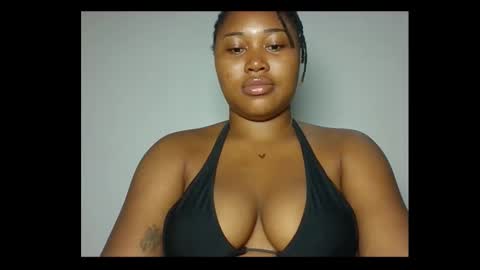 Zanele online show from February 2026 10:10:02 PM