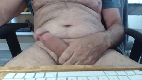 SingleMaleCA online show from October 2025 09:35:01 PM