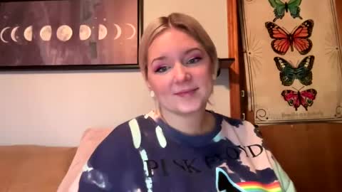 singlesexymom online show from January 2025 10:35:01 PM