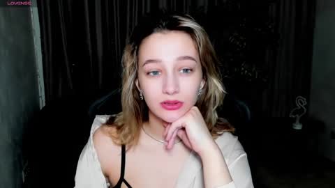 Sinty Noria online show from March 2025 03:35:02 AM