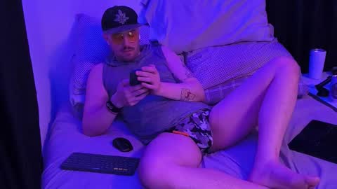 Snapshot of sirdaddymcqween chatting on March 2026 02:40:01 AM Sir Daddy McQween online show from March 2026 02:40:01 AM