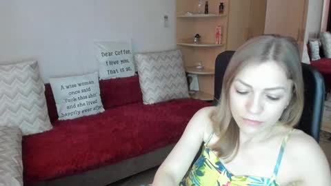 Snapshot of sirenasilk chatting on March 2026 07:15:01 AM sirenasilk online show from March 2026 07:15:01 AM