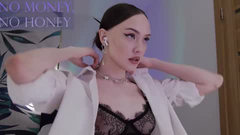 Snapshot of sirenaswhisper chatting on February 2026 08:05:02 PM Goddess Sirena online show from February 2026 08:05:02 PM