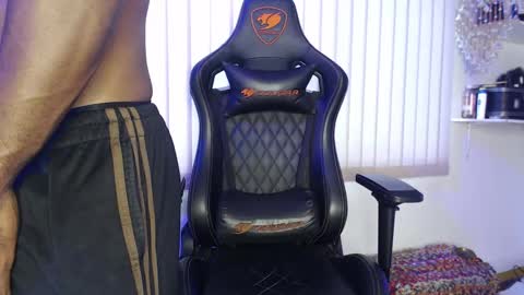 siriss_boyrag online show from September 2025 08:11:02 PM