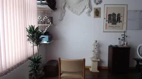 siriss_boyrag online show from October 2025 02:18:02 PM