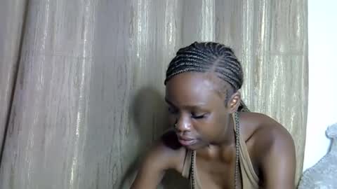 shannie online show from November 2025 03:11:01 PM