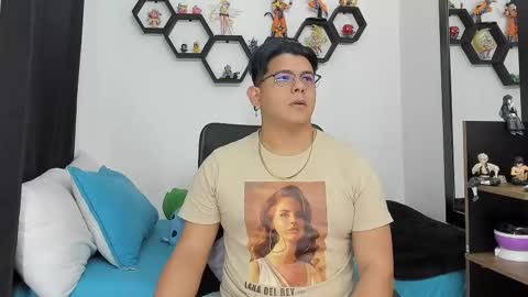 Siul Thompson online show from February 2025 01:21:01 AM