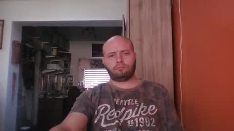 Snapshot of sixten19795 chatting on March 2025 12:23:02 PM sixten19795 online show from March 2025 12:23:02 PM