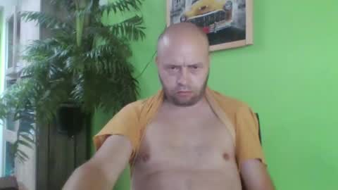 Snapshot of sixten19795 chatting on September 2025 07:08:01 AM sixten19795 online show from September 2025 07:08:01 AM