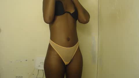 sizzly_ass online show from April 2026 10:49:01 PM