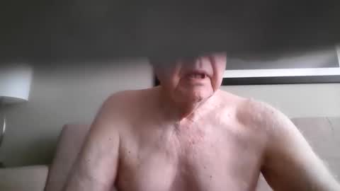 Snapshot of sjbottomboi chatting on May 2026 02:01:02 PM sjbottomboi online show from May 2026 02:01:02 PM