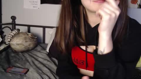 sk8t3rgurl online show from November 2025 04:24:01 AM