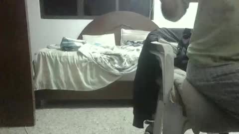 Snapshot of skanky_little_dolls chatting on November 2025 11:21:02 PM skanky_little_dolls online show from November 2025 11:21:02 PM