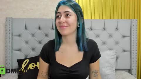 Skarlet online show from November 2025 04:18:02 PM