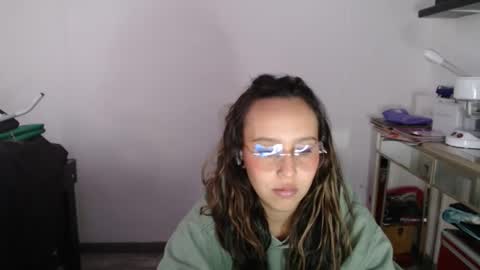 Alice online show from March 2025 10:16:01 PM