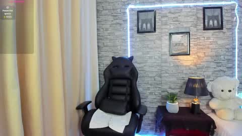 Skarleth online show from April 2026 11:38:02 PM