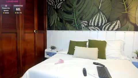 skarletkiss_ online show from April 2026 05:59:02 PM