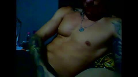 Snapshot of skater19xxx chatting on December 2024 12:38:01 AM miguel online show from December 2024 12:38:01 AM