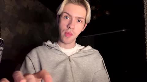 Snapshot of skibatryanka chatting on February 2026 06:59:02 PM SKIBA online show from February 2026 06:59:02 PM