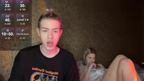 Snapshot of skibatryanka chatting on March 2026 02:17:02 AM SKIBA online show from March 2026 02:17:02 AM