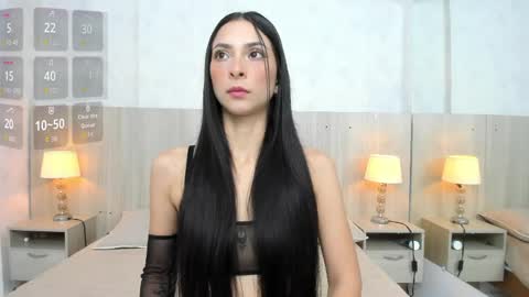 Ariadna online show from April 2026 11:33:01 AM