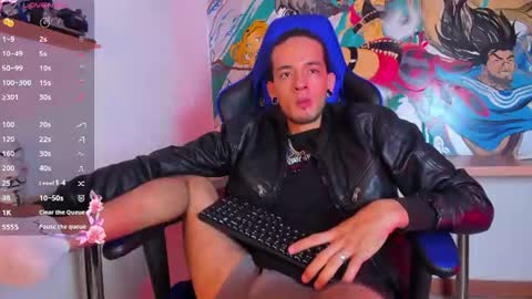 Snapshot of skinny_mac_ chatting on June 2026 02:04:02 PM Mac online show from June 2026 02:04:02 PM