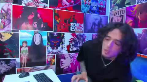 Snapshot of skinny_mac_ chatting on July 2026 08:11:02 PM Mac online show from July 2026 08:11:02 PM