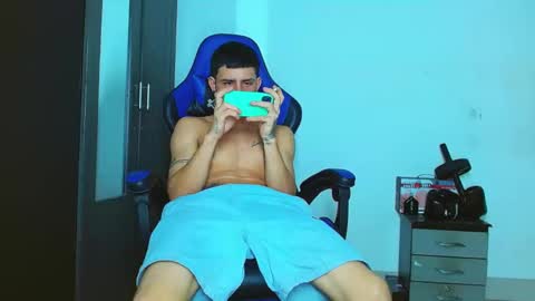 skinny marked online show from February 2025 12:19:02 AM