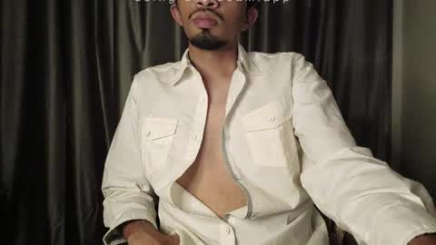 Snapshot of skinny_tamer chatting on July 2026 05:34:01 PM skinny tamer online show from July 2026 05:34:01 PM