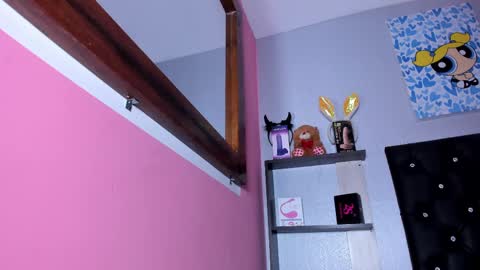 Skinny online show from March 2025 05:42:02 AM