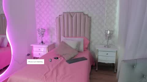 SkinnyGirl online show from February 2026 06:48:01 PM