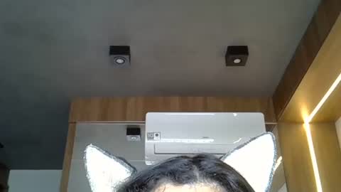 skinnykittencam online show from October 2025 03:24:02 PM