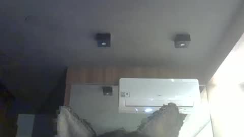 skinnykittencam online show from November 2025 06:32:01 PM