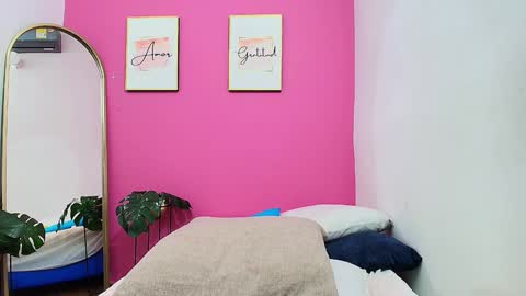 Karla  online show from January 2025 09:04:02 AM