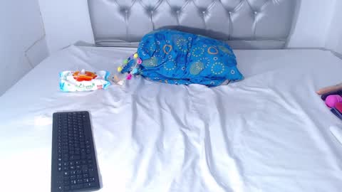 Alexa  online show from December 2024 11:27:02 PM