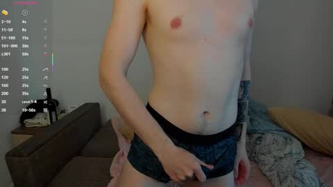 Andrew online show from November 2025 11:02:02 AM