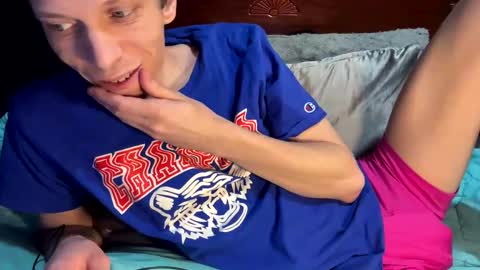 Snapshot of skittles933 chatting on March 2025 11:23:01 AM Skittles online show from March 2025 11:23:01 AM