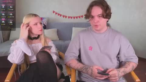 Ethan and Mona online show from July 2026 02:32:01 PM