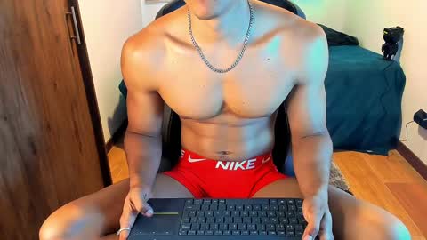 Liam Vokov online show from January 2025 02:37:01 PM